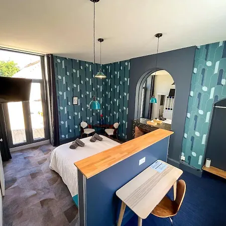 La Longere De Neuville-futuroscope-poitiers Konukevi 3*