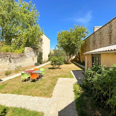 La Longere De Neuville-futuroscope-poitiers Konukevi