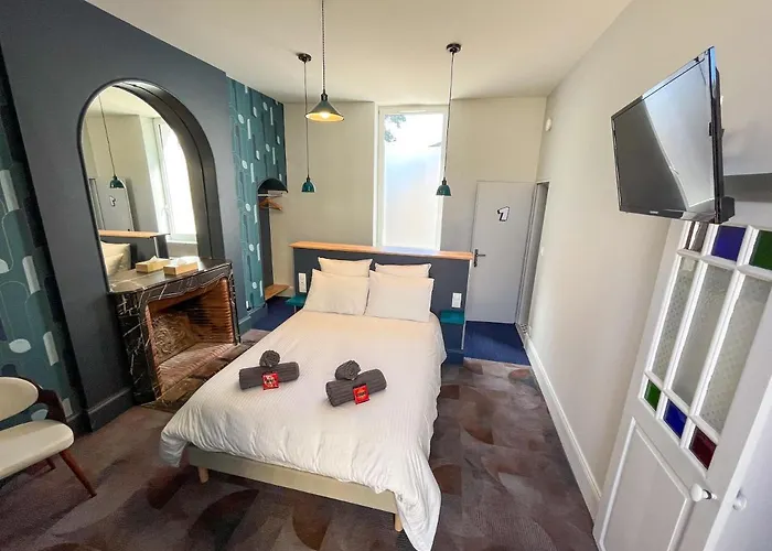 La Longere De Neuville-futuroscope-poitiers 3* Neuville-de-Poitou