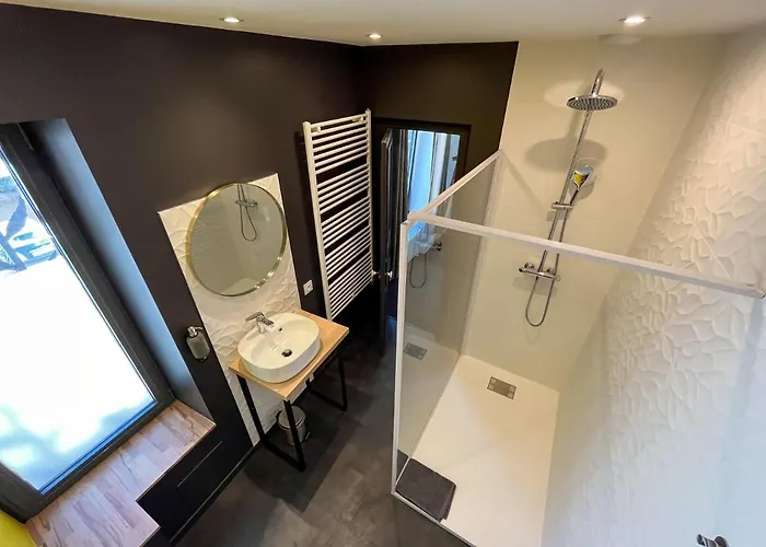 La Longere De Neuville-futuroscope-poitiers 3*