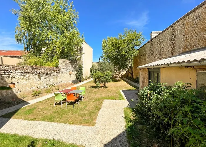 La Longere De Neuville-futuroscope-poitiers Guest house