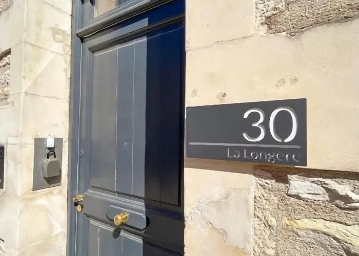 La Longere De Neuville-futuroscope-poitiers 3*